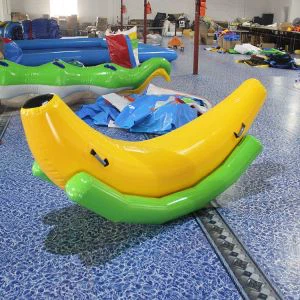 Надуваема водна играчка Seesaw